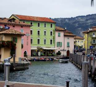 Am Ufer Torbole
