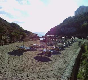 Schöner kleiner Strand
