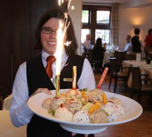 Dessert: Die Eisbombe