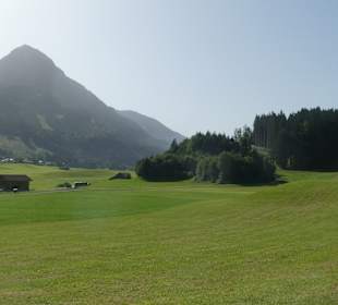 Wanderung über Burgkirche Schöllang nach Rubi