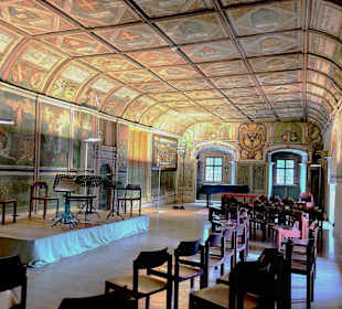 Prunkvolle Rittersaal
