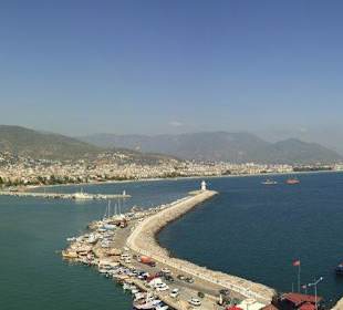 Port i widok na miasto