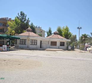Gotteshaus vor der Basilika