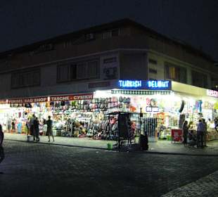 Shopping in Konakli (2 Minuten Fußweg)
