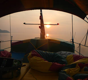 Von der Sonne geweckt