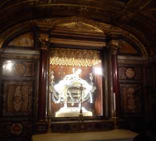 Relikwia żłóbka Wnętrze Bazyliki Santa Maria Maggi