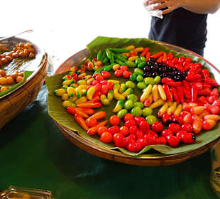 Bummeln über den Ampfawa Floating Markt