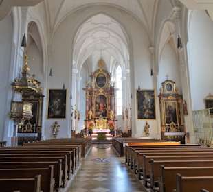 Blick in das Kirchenschiff