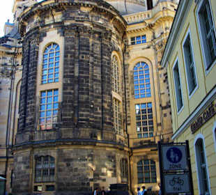 Dunkle Steine ist das Original