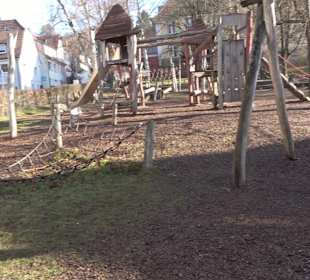 Spielplatz Dorfacker Lustnau