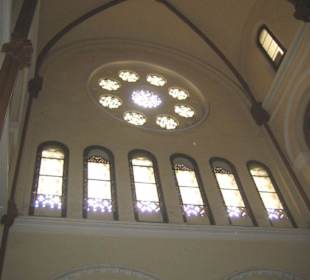 Der Innenraum der Kirche
