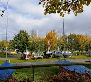 Boote für den Winter fest gemacht