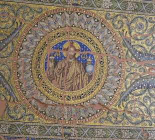 Gedenkhalle der Kaiser-Wilhelm-Gedächtniskirche