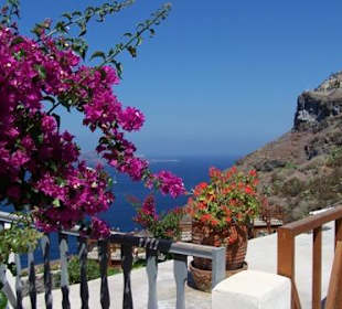 Inselhauptstadt Fira