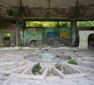 Ruine Badhaus des Sanatoriums