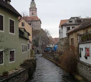 Schloss im Hintergrund