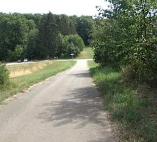 Wanderparkplatz Ruinen über dem Echaztal