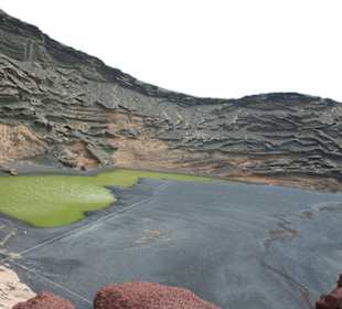 Der smaragdgrüne Kratersee von El Golfo