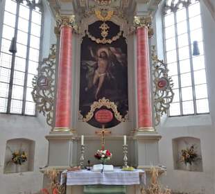 Der Altar der Kirche St. Cyprian und Cornelius