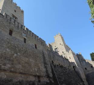 Rhodos - opevnění s příkopem