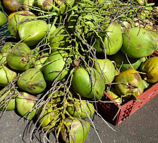 Rundgang über den Petit Marché von Saint-Denis