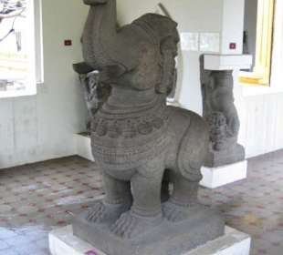 Dies ist der  Elefantengott Ganesha.