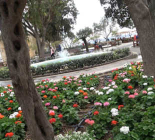Upper Barrakka Gardens