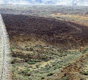 Die elipsenförmige Caldera