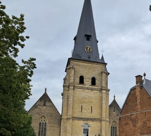  Sint-Mauritiuskerk in Bilzen, Belgien 