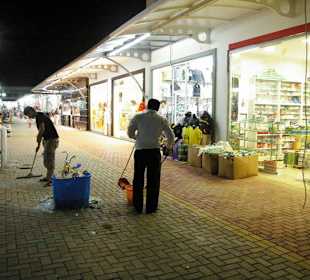 Im Alara-Shopping-Center nach dem Unwetter