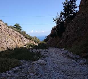 Wanderung durch die Imbros Schlucht