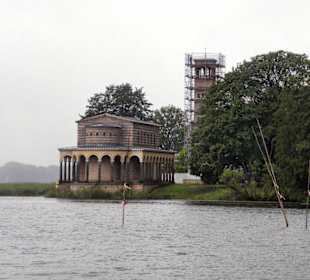 Heilandskirche am Havelufer