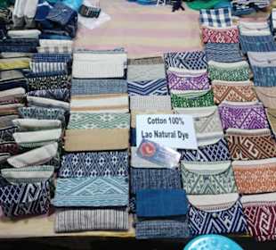 Schönes Angebot an Schals