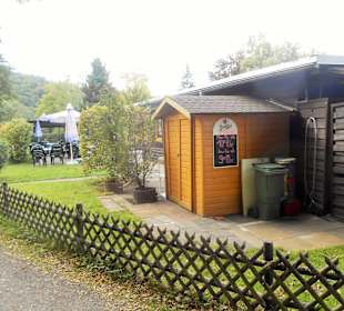 Minigolfanlage und Cafe