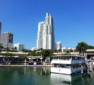 Blick auf die Marina