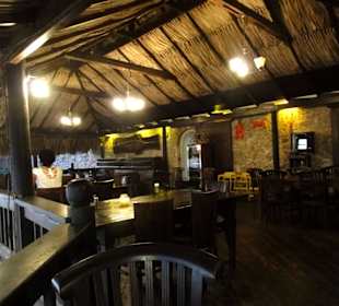 Abendlicher Blick in das Restaurant