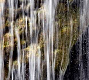 Wasserfall von Milona