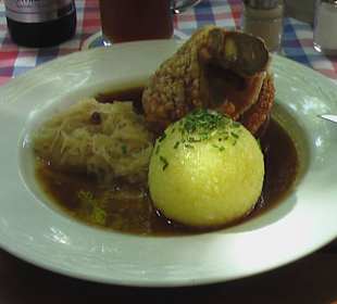 Deftiges Mittag Essen 