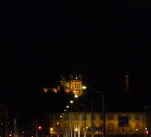 Lyon nocą