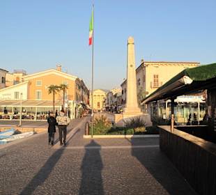 Hafenpromenade Bardolino