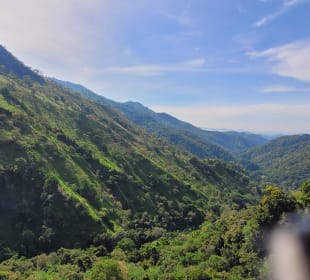 Zugfahrt im Hochland