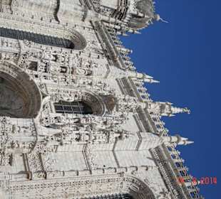 Klasztor Hieronimitów - od strony wejścia 