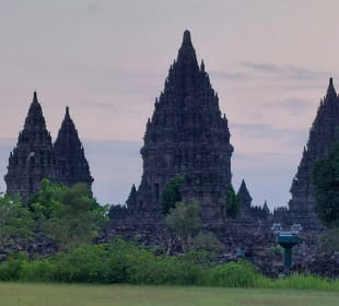 Prambanan Tempel