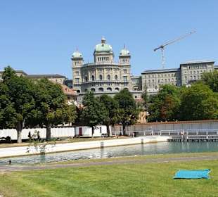 Blick zum Bundeshaus