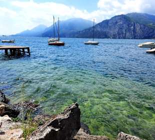 Wanderweg entlang des Lago