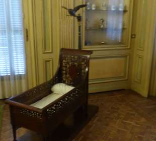 Kinderwiege im Obergeschoß