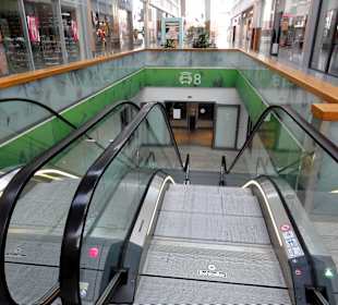 Rolltreppen zur Garage