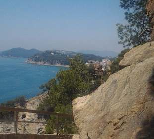 Lloret de Mar in weiter Ferne