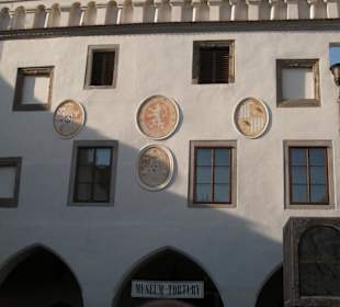 Radhaus mit Wappen