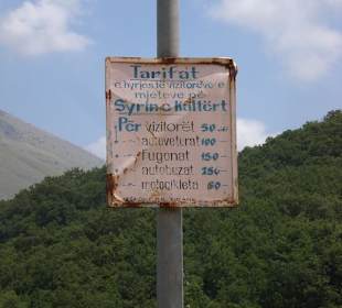 Syri i Kaltër- Einfahrt